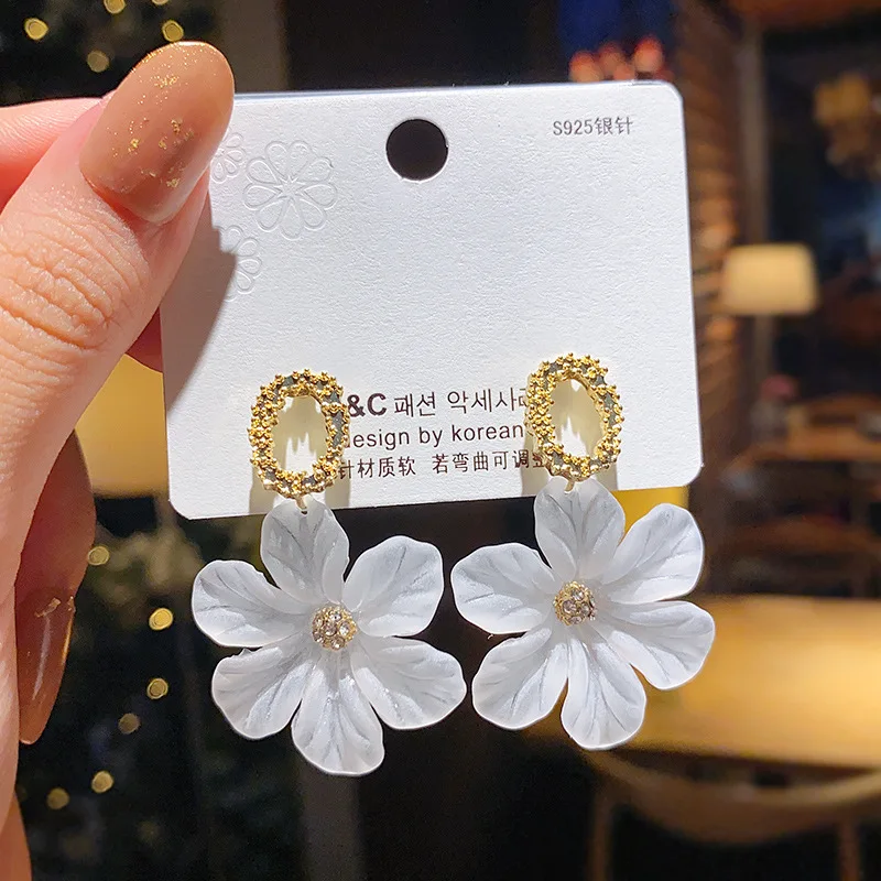 

Wholesale S925 Silvers Post Flower Petal Women Stud Earrings Dropshipping Jewelry Fashion Gift
