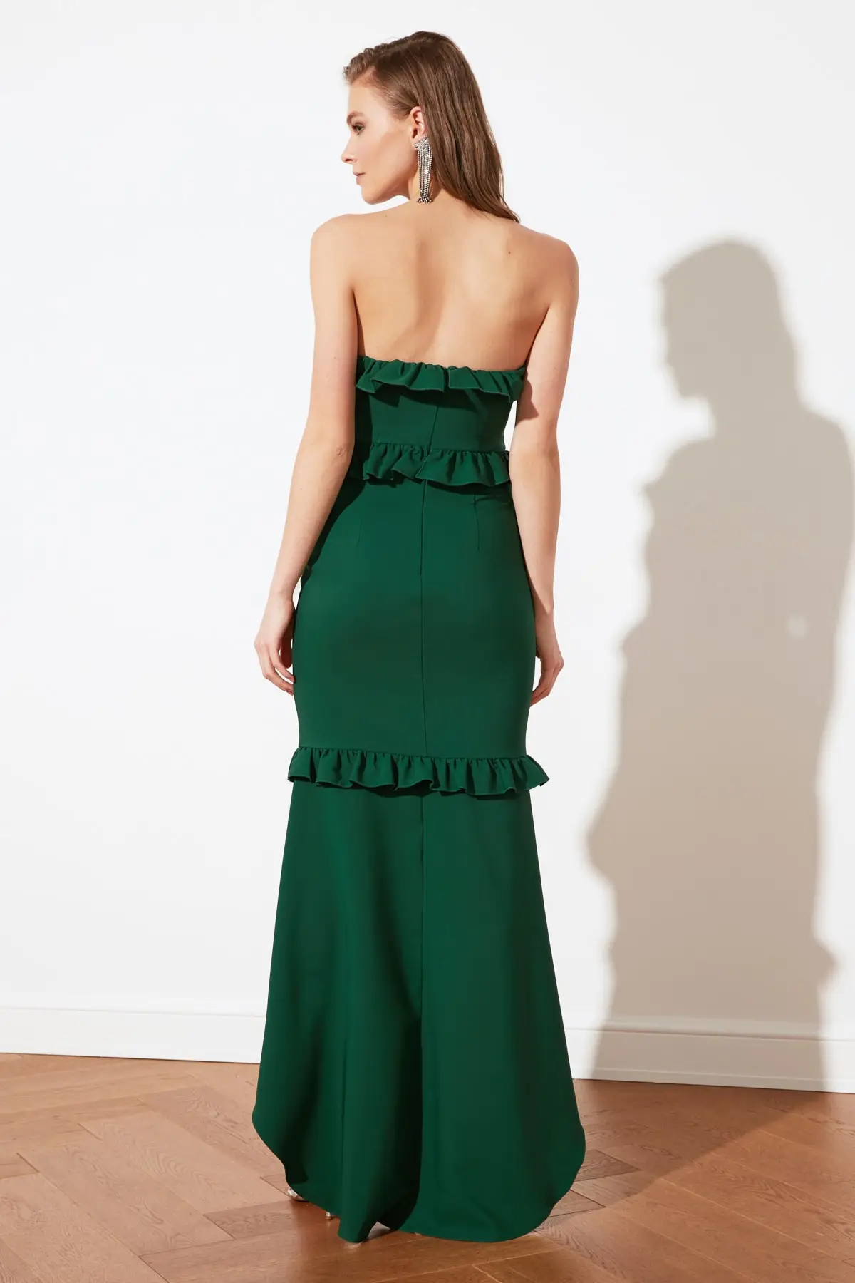 

Trendyol Ruffle Detail Evening Dress & Graduation Gown TPRSS21AE0023