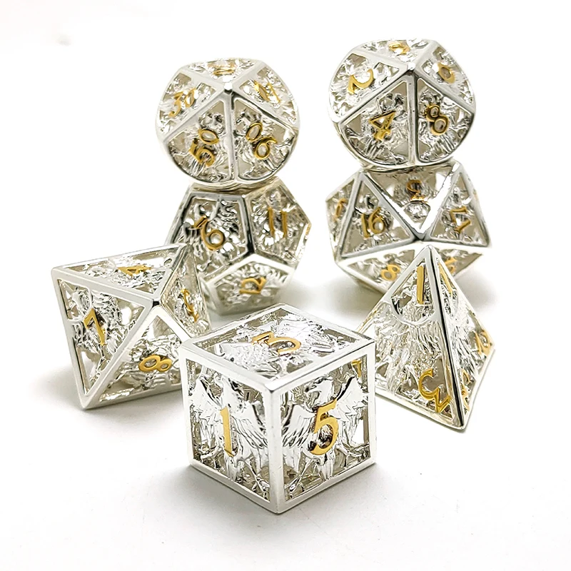 2020 Новый стиль полые игральная кость 7 шт многогранные амулеты из сплава металла
