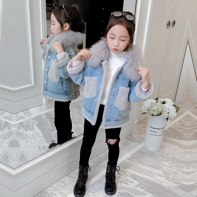 

Kids Girls Denim Jacket with Plush 2020 Winter Children Fur Clothing Big Girls Faux Fur Jeans Jacket Teenager Denim Outerwear