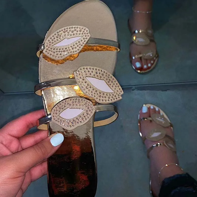 

Новинка; Летние пляжные женские сандалии; Римские сандалии со стразами; Женские однотонные модные привлекательные Летние босоножки