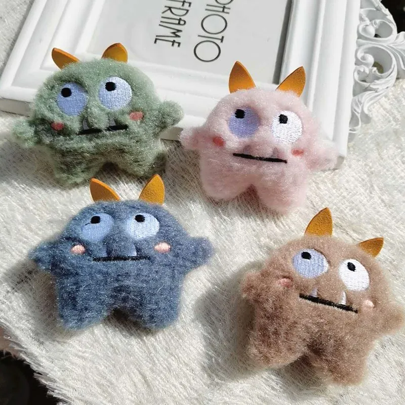 Новый прекрасный мультфильм Плюшевые Маленькая Собака брошь-кукла чтобы играть