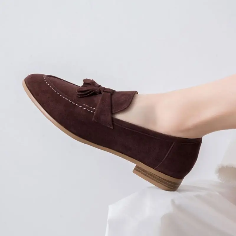 Женские туфли на плоской подошве Taoffen однотонные из натуральной кожи с