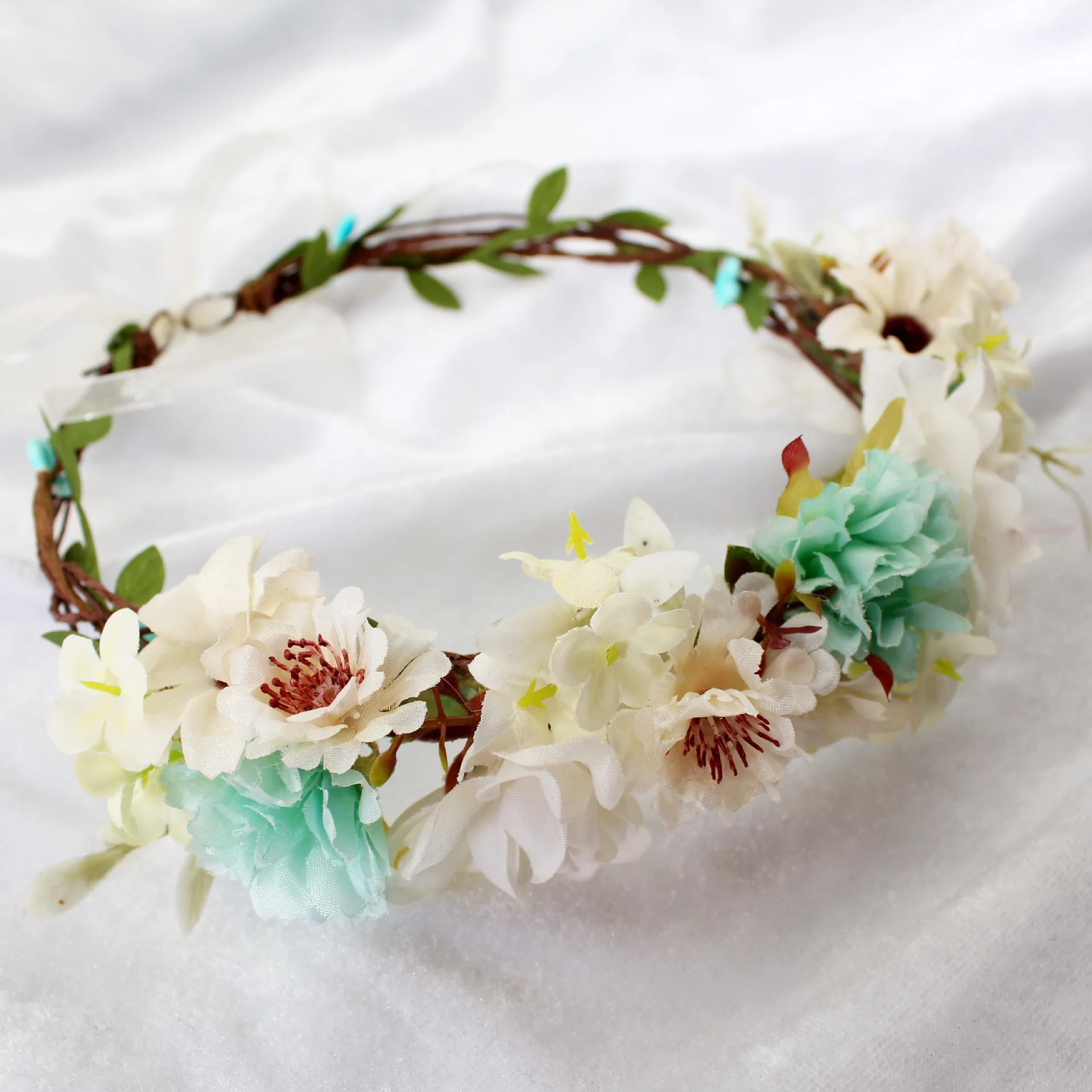 

Handmade Rattan Head Wreath Flower Crown Bridesmaid Floral Hairband Wedding Hair Accessories Bridal Garland Beach Holiday Travel