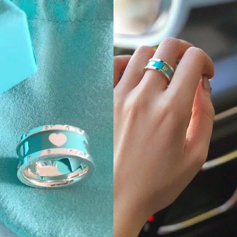 

The wedding ring created by 1:1 the heart shaped couple ring, the classic and charming girl's ring pair