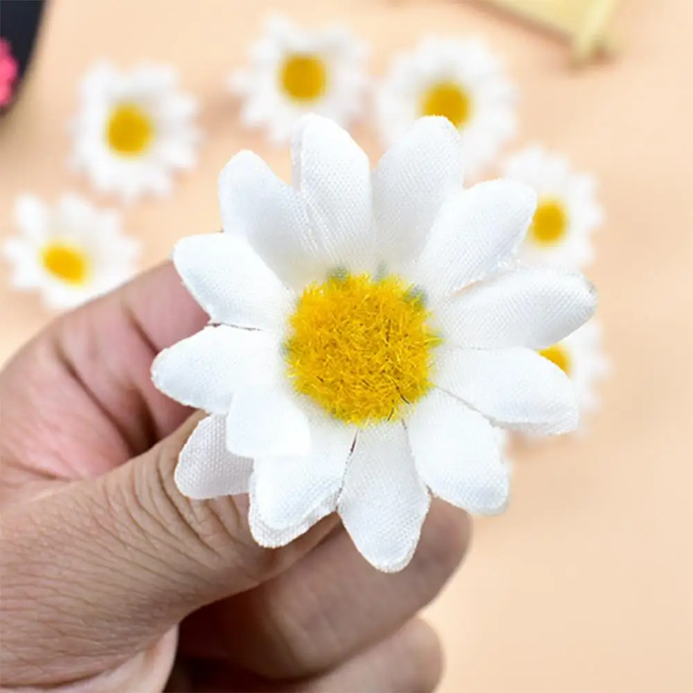 

200PCS Artificial Sunflower Heads Flower Gerbera Daisy Flowers Wedding