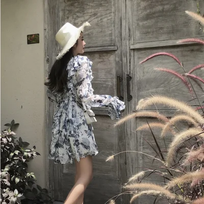 Шикарное шифоновое платье с длинным рукавом и V-образным вырезом короткое