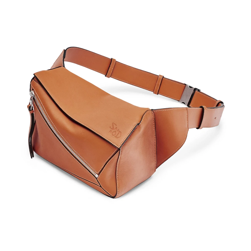 

SONR 2021ss LW Cow Leather Puzzle Belt Bag