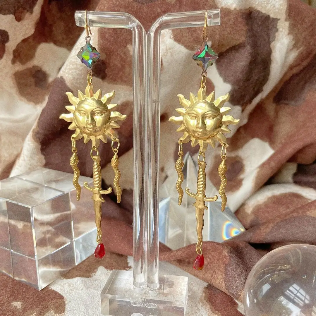 

Серьги «солнце и Змея» с красной кровью, оккультная ручная работа-серпентинекреативная-«Волчья»-богиня-змея-подарок