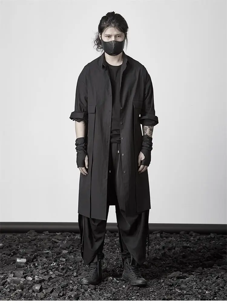 Японский темный черный халат мужская модель с прорезями модная свободная