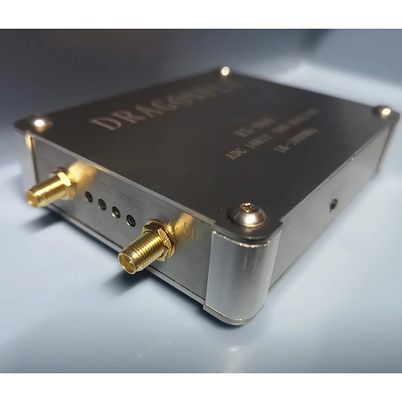 

0.1PPM TCXO LTC2208 ADC SDR Receiver radio 1KHz-1800MHz 16bit sampling broadband radio station 32mhz HF UHF VHF