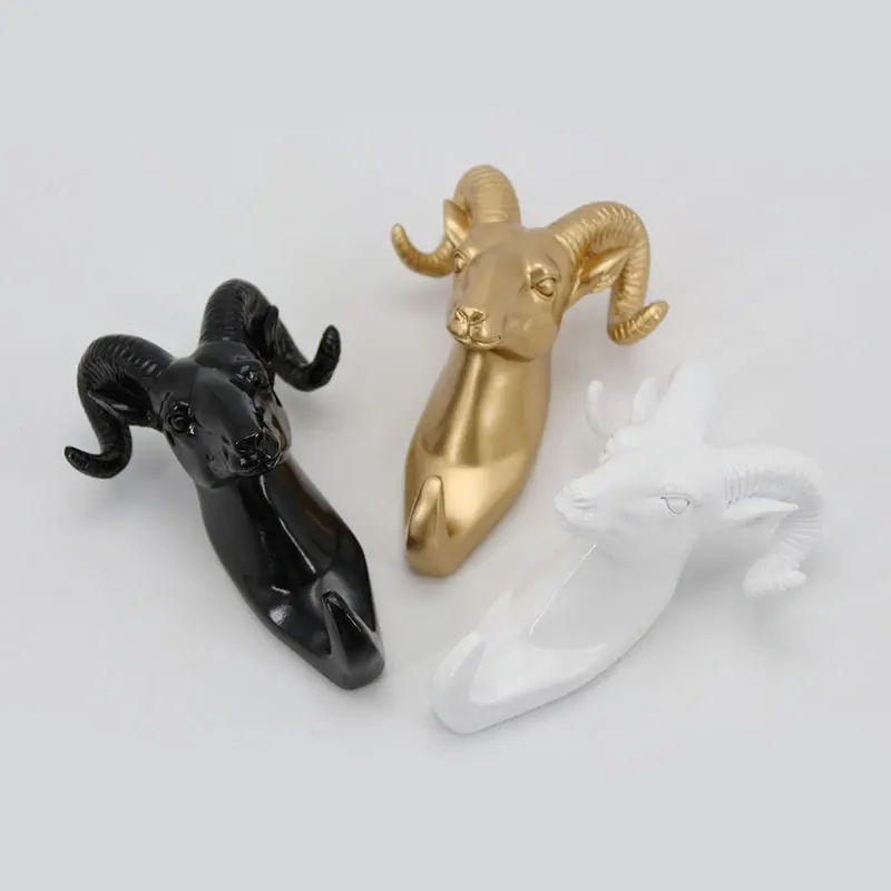 Креативные крючки в европейском стиле для хранения пальто с козьей головой