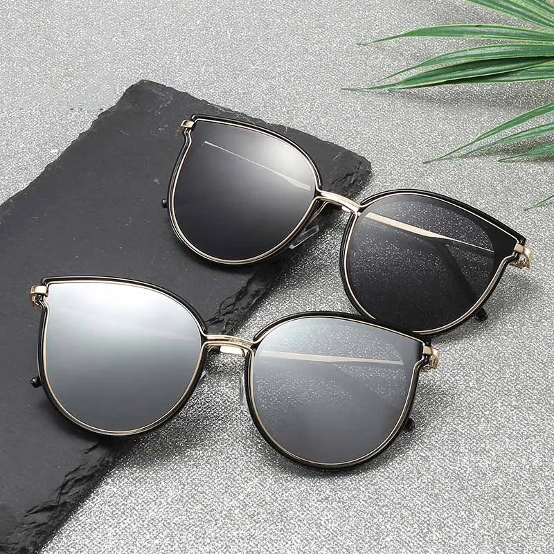 

2020 Cat Eye Women Sunglasses Vintage Metal Big Frames Female Round Sun Glasses Fashion Gradient Lens Eyewear UV400