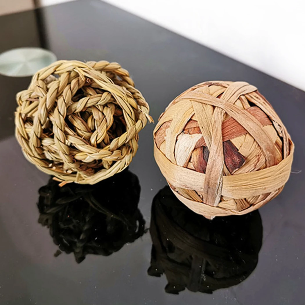 

3PCS Legendog Hamster Chew Ball Toy Interactive Natural Grass Woven Ball Small Animal Grass Ball Parrot Hamster Funny Toy