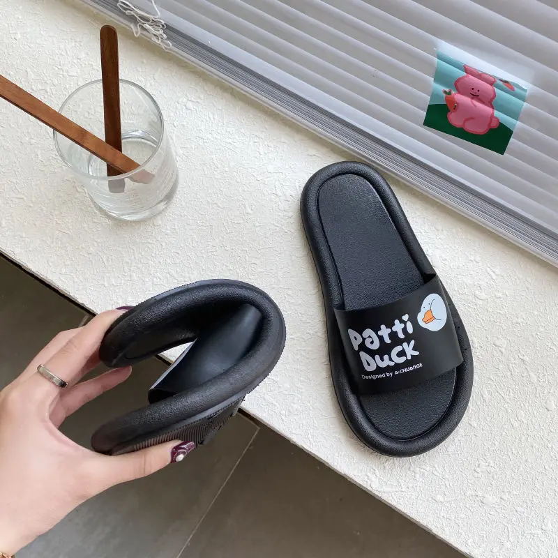 

2021 Men and Women Slippers Cartoon Indoor Sleepers Duck Summer Flat Slippers Couple Non-Slip Beach Slides Home Floor Cute Shoes