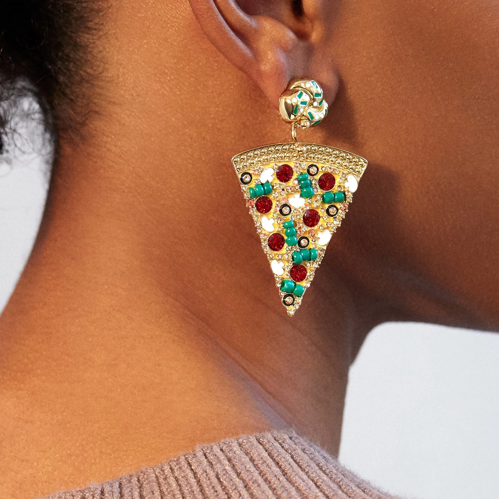 

Ladyfirsy Novo BB Hot Huggie Earrings For Ladies 2020 Fashion Jewelry New Trendy Unique Bottle Ear Bijoux Statement Wholesale