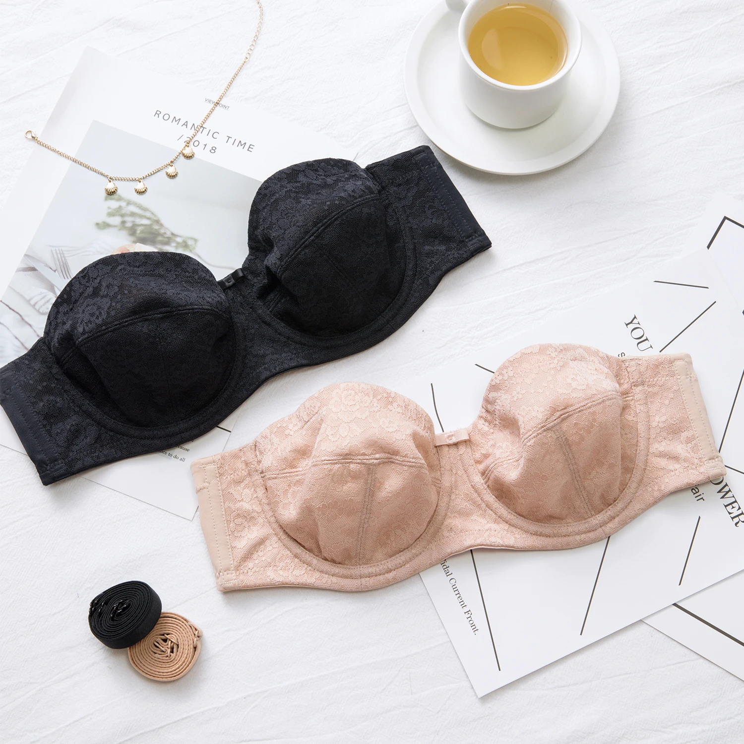 Бюстгальтер женский кружевной без бретелек на косточках подкладки размера