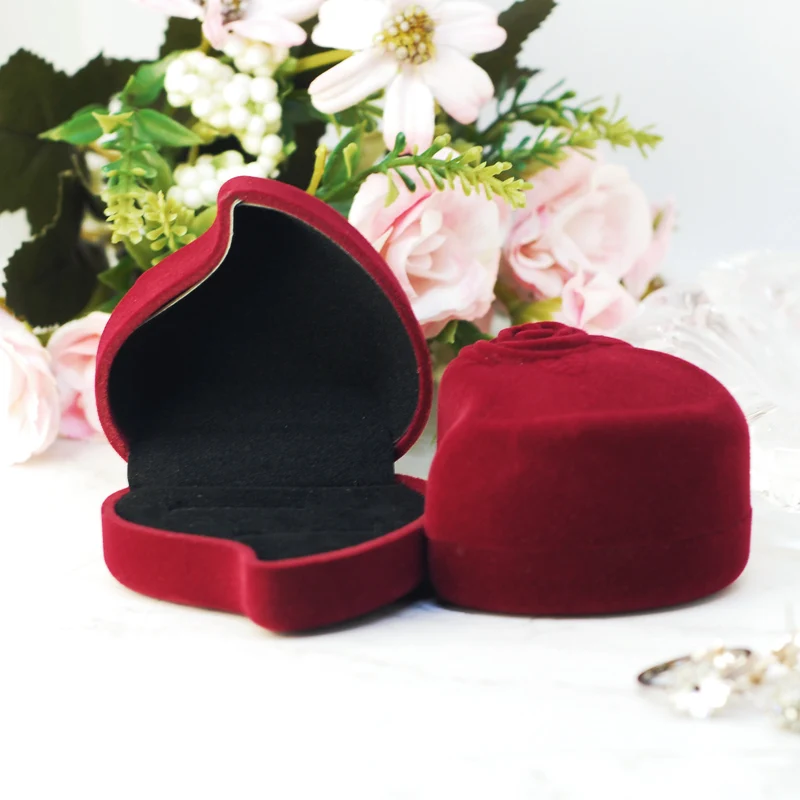 

New Arrival Double Velvet Wedding Rings Boxes Heart Shaped Red Rose Flower Box Jewelry Display Case Wedding Party