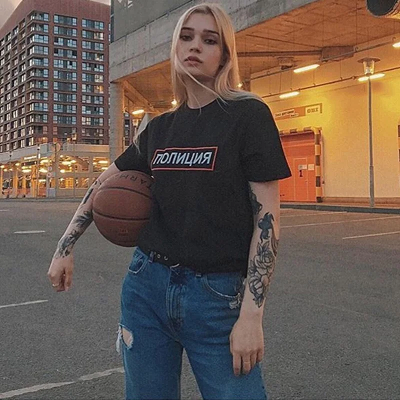 Футболка женская черная с надписью на русском языке коротким рукавом в стиле