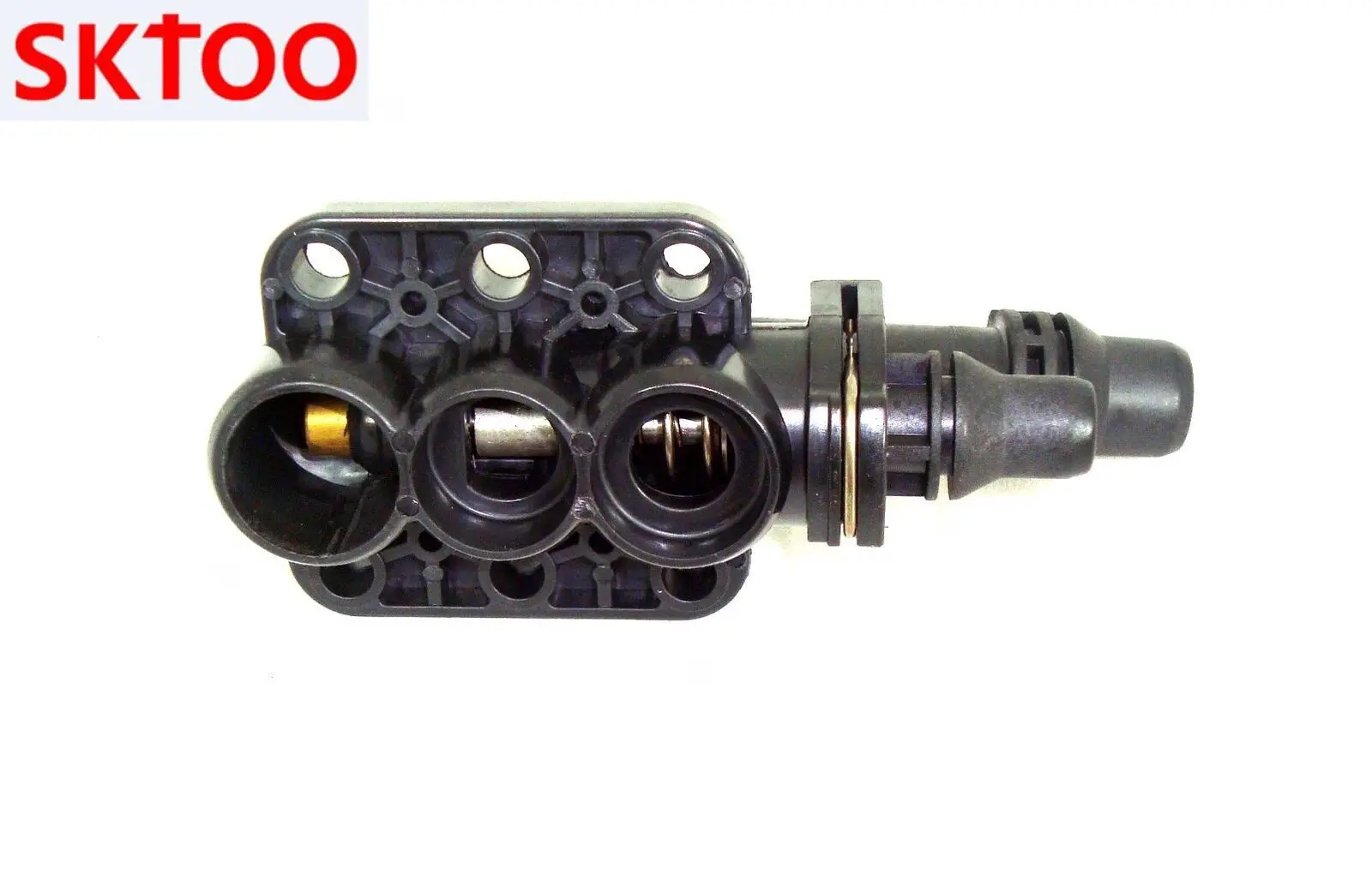 Корпус термостата 17217559962 17127507982 для BMW E60 E61 E63 E64 E65 E66 528 530 545 750 745 |