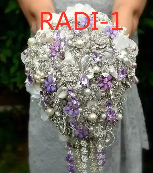 

Weddings and important occasions / Wedding accessories / Bridal bouquets RADI
