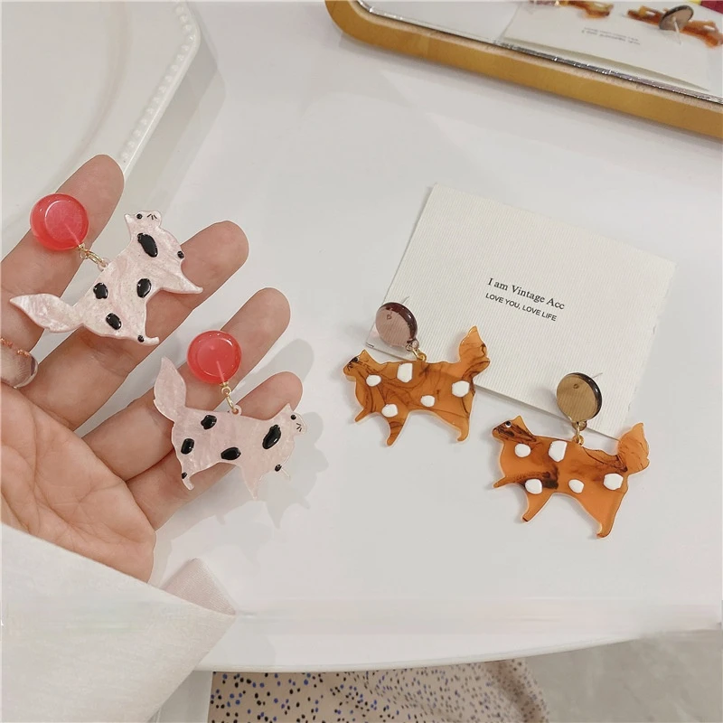 

U-Magical Summer Sweet Polka Dot Cat Color Transparent Acrylic Dangle Earrings for Women Creative Circle Animal Earrings Jewelry