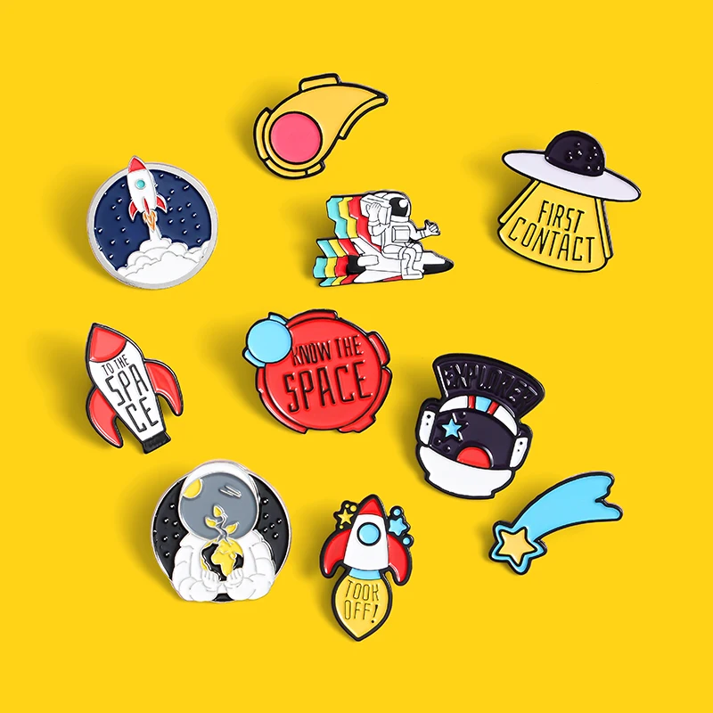 KNOW THE SPACE FIRST CONTACT SET Creative cartoon brooch pin badge Fun Spaceship UFO Astronaut Series hat jewelry gift | Украшения и