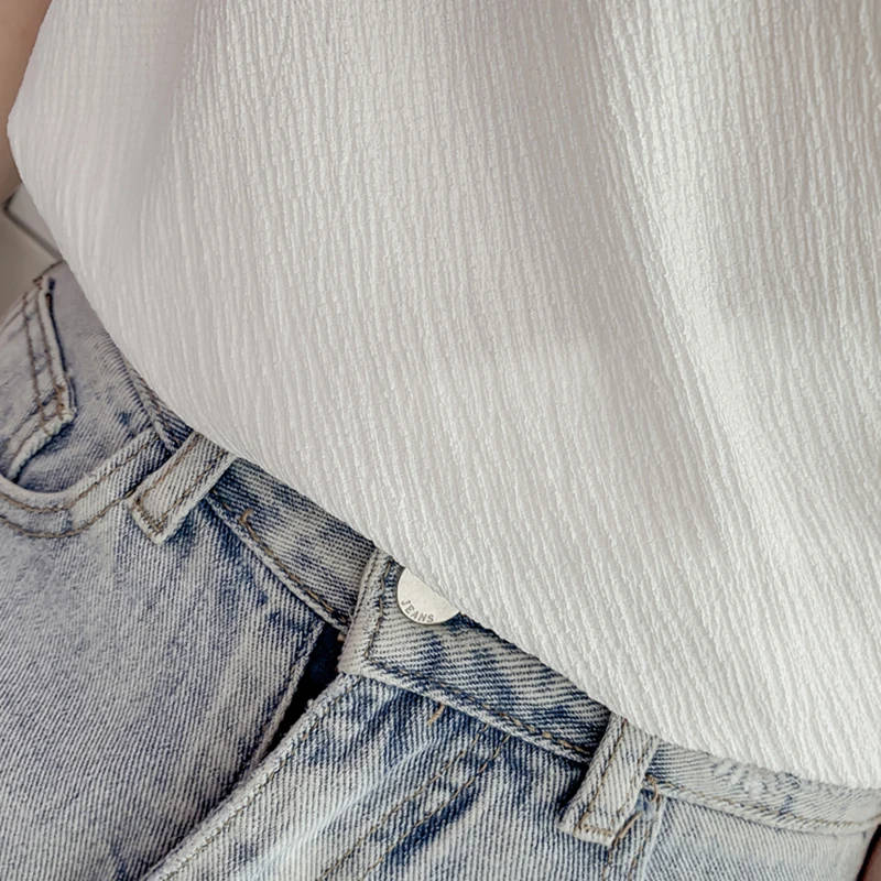 

Women Blouses Summer White Short Puff Sleeved V-neck Short-style Chiffon Blouse Elegant Ladies Chic French Stylish Folds Top Ins