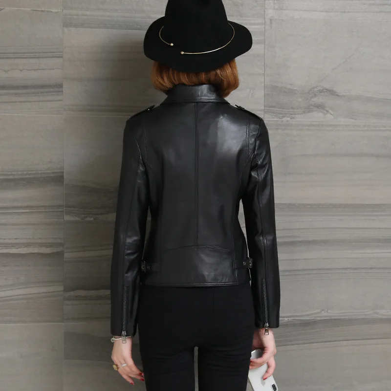 Short Black Slim Women Sheepskin Genuine Leather Coat Classic High Quality Lapel Oblique Zipper Motorcycle Streetwear Jacket
