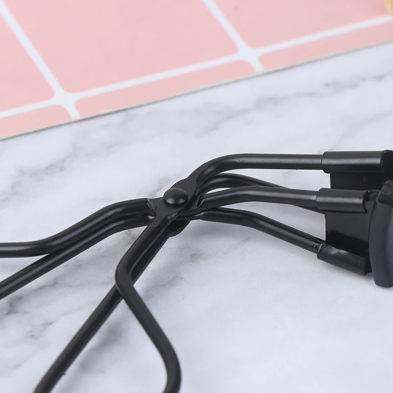 

2020 hot sale New Eyelash Curler Makeup Tools Eyelash Curler Beauty Tool Lashes Makeup Eyelash Tweezers Wholesale