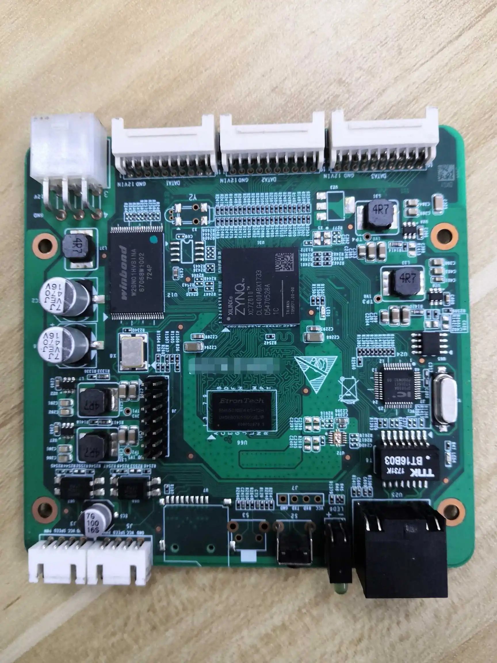 

Макетная плата Xilinx ZYNQ7010 xc7z010 FPGA. Разъем для TF-карты опциональный штыревой разъем