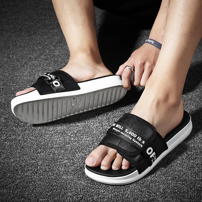 

New Arrival Home Slippers Men Black Summer Water Shoes Man Brand Fashion Indoor Slippers Mens Comfortable Travel Men Slippers