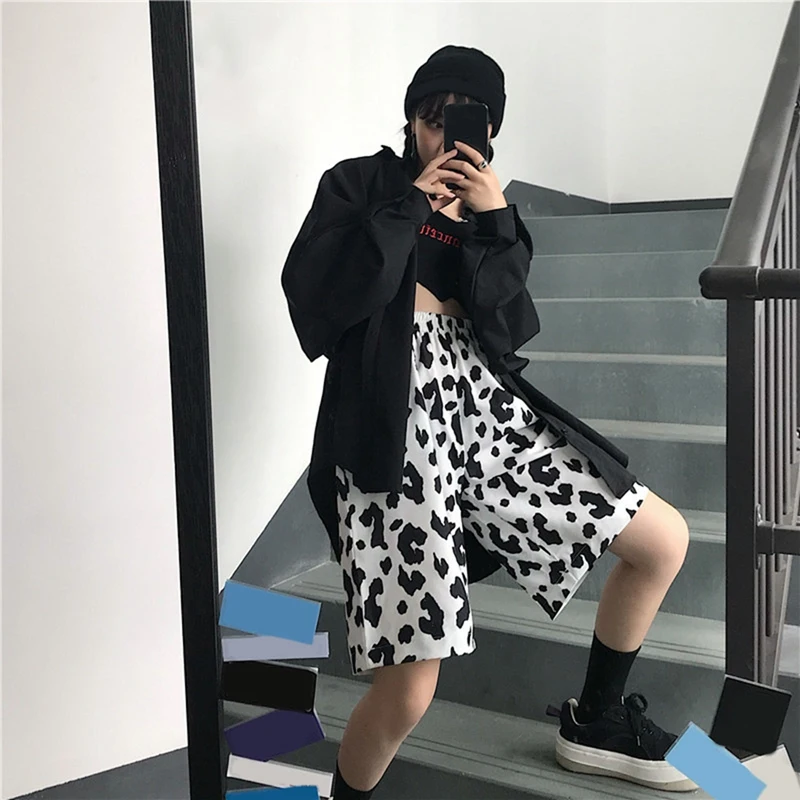 

Summer Harajuku Cow Pattern Printed Loose Straight Wide Leg Fve-Point Pants