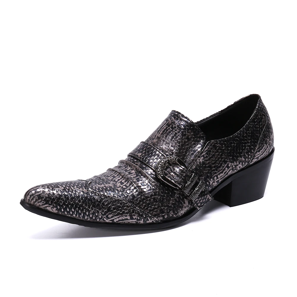 

Fashion casual male pointed toe leather fashion vintage carved brock shoes formal shoes wedding shoes