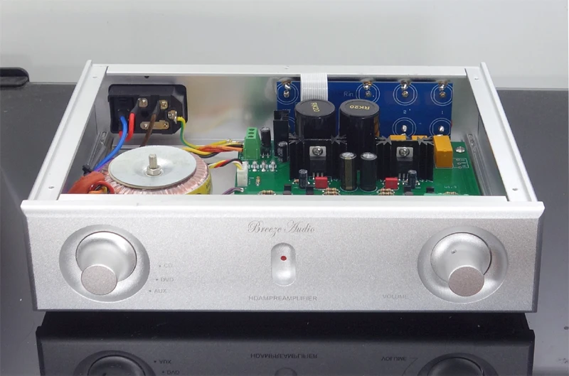 Справки Accuphase C3850 предусилитель Hi Fi 3 сторонний выход Вход предamp amp черного или