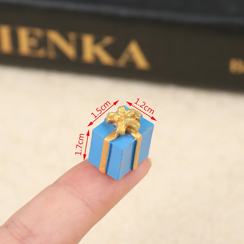 

5pcs/lot Dollhouse Miniature 1/12 Scale Christmas Gift Box Pretend Play Mini Doll House Furniture Decoration Accessories Toys