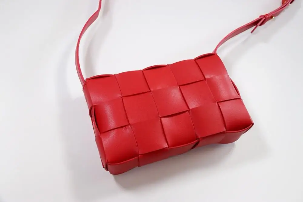 Red Роскошная женская сумка, модная тканая сумка через плечо, стильная кожаная сумка из натуральной кожи, сумка на плечо, повседневная сумка с магнитным замком - Цвет: Red