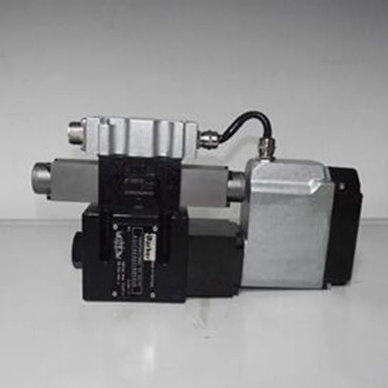 

D31FHE01C1NB00 Servo Motor Used In Good Condition
