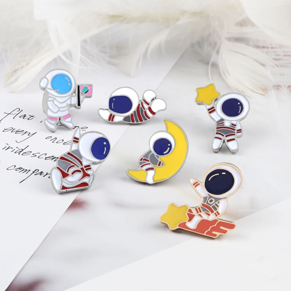 2-6 шт./лот эмалированные булавки с героями мультфильмов милый астронавт