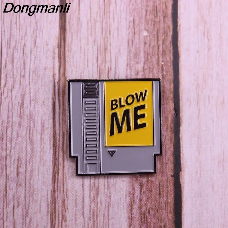 

P5620 Dongmanli Retro Creativity Enamel Pins Women Badge Backpack Collar Lapel Hat Jewelry