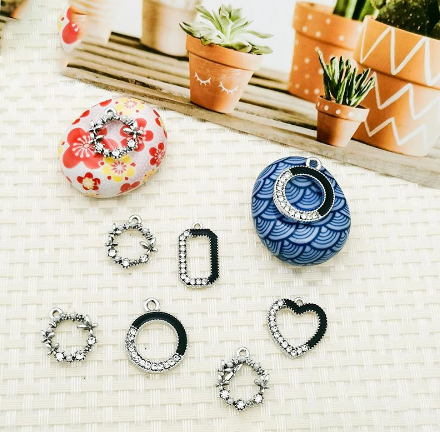 

Комбинированное платье в виде геометрических фигур DIY аксессуары одиночный висящий INS ветер кулон Геометрическая серия с ремешком для руки ...