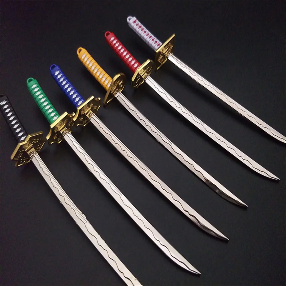 Seven Color Roronoa Zoro брелок в виде меча Women Men Anime ножны для ножа Saber Snow Knife Key Chain Katana One Piece 15