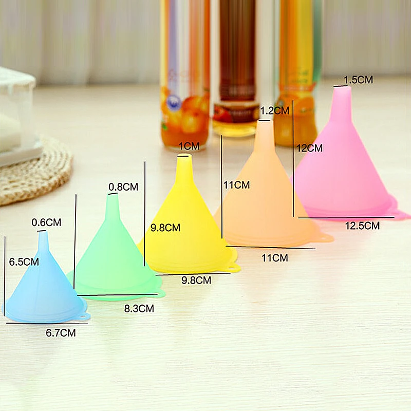 

5Pcs Kitchen Funnel Colorful Small Medium Large Variety Liquid Plastic Funnel Oil Funnel Dispenser Funnel Set Tool Easy to Clean
