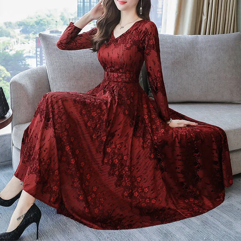 

High end simple dress autumn fashion golden velvet dress V-neck comfortable temperament fashion dress SS795