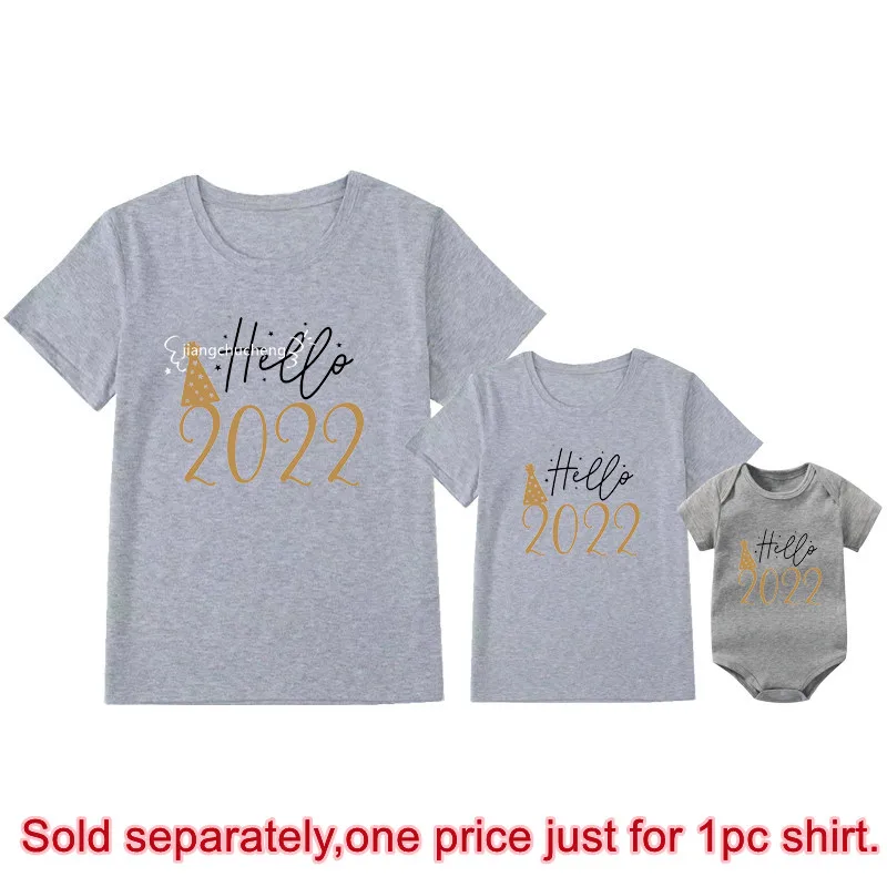 Hello 2022 Printed Family Matching Clothes Cotton Family Look Daddy Mommy and Me Kids Tshirts Baby Rompers New Year's Outfits