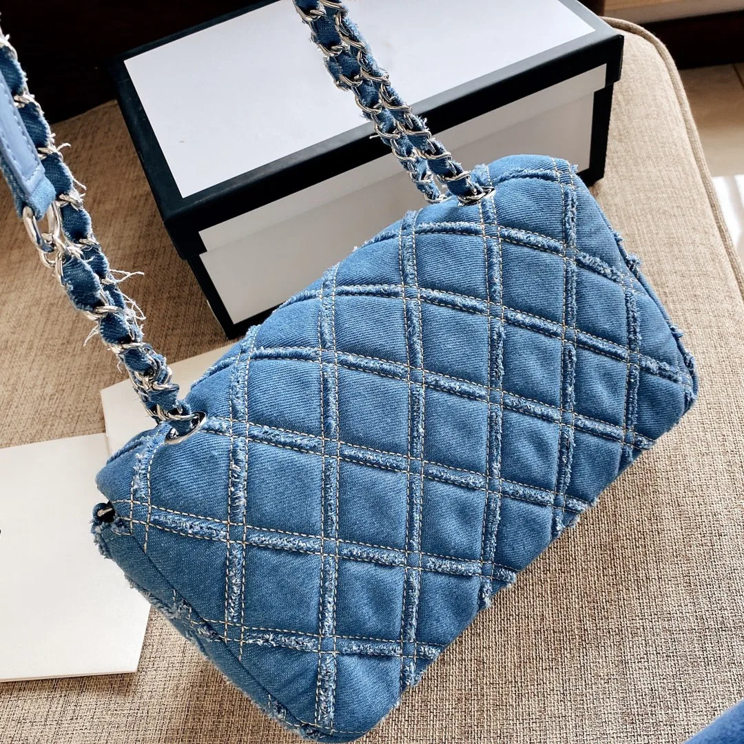 

Designer fashion simple small square bag female designer handbag high quality chain mobile phone shoulder bag messenger bag