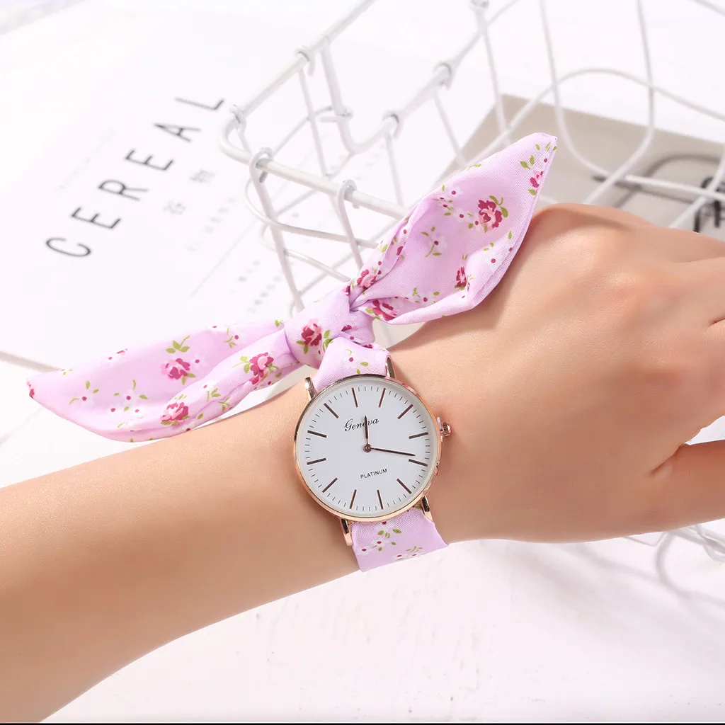 Часы наручные женские с цветочным принтом модные милые тканевым дизайном