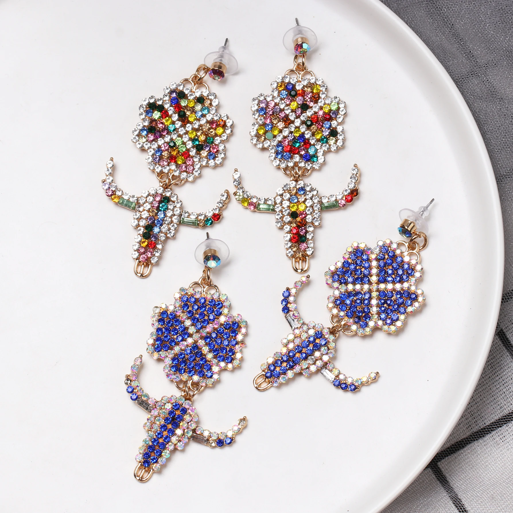 Wholesale JUJIA New Design Colorful Cute Full Glass Ear Accessories Crystal Statement Drop Earrings Fashion Jewelry | Украшения и