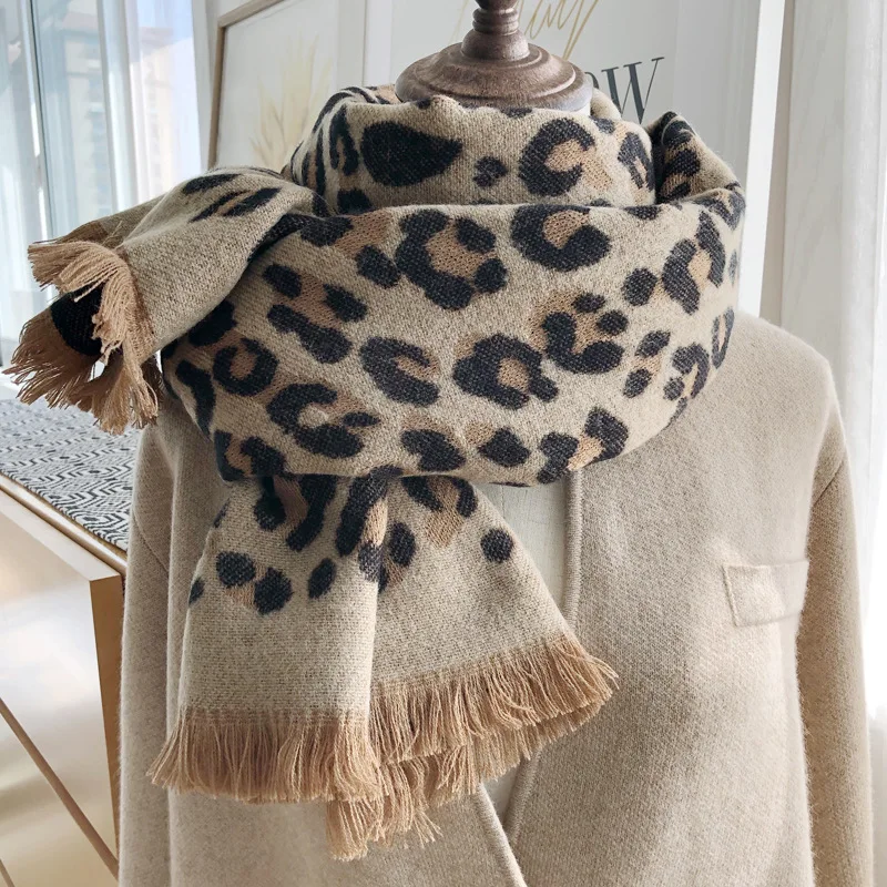 

Новое поступление модный Леопардовый шарф женские зимние имитация кашемира шарфы корейский стиль плотная теплая шаль 2022 новогодние подарк...