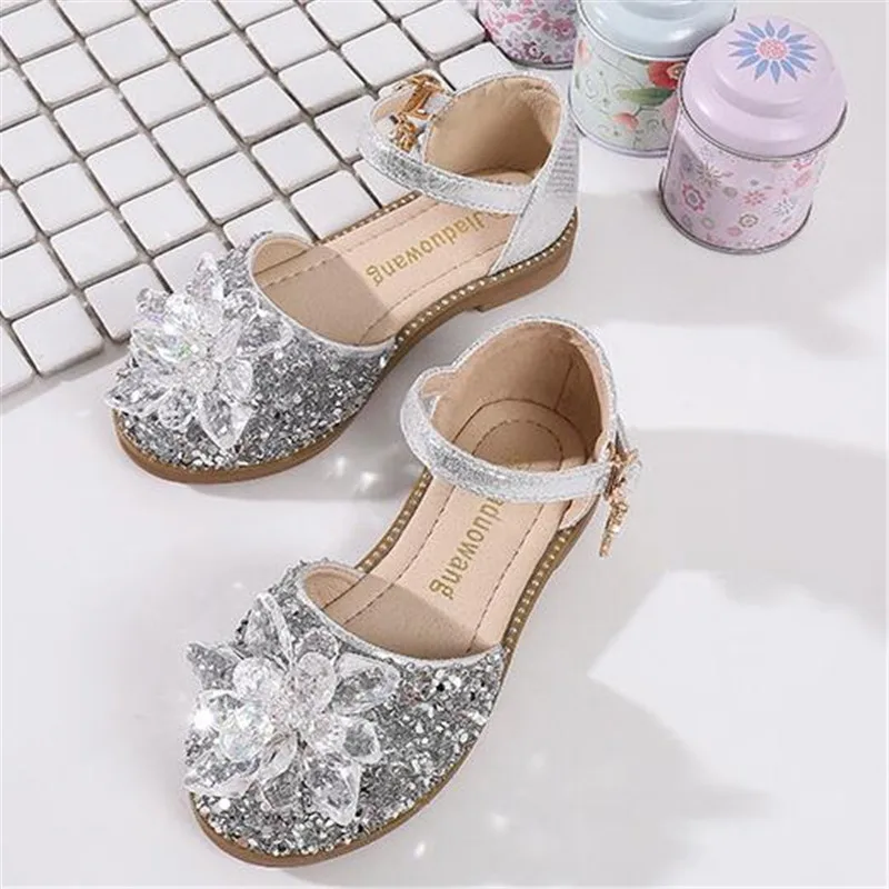 

New Summer Sandals Girls Children Shoes Rhinestone Crystal Princess Baotou Performance Leather Kids Wedding shoes 019